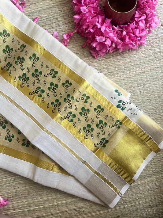 Devangana – Balaramapuram Kasavu Set Mundu with Dark Green Floral Border