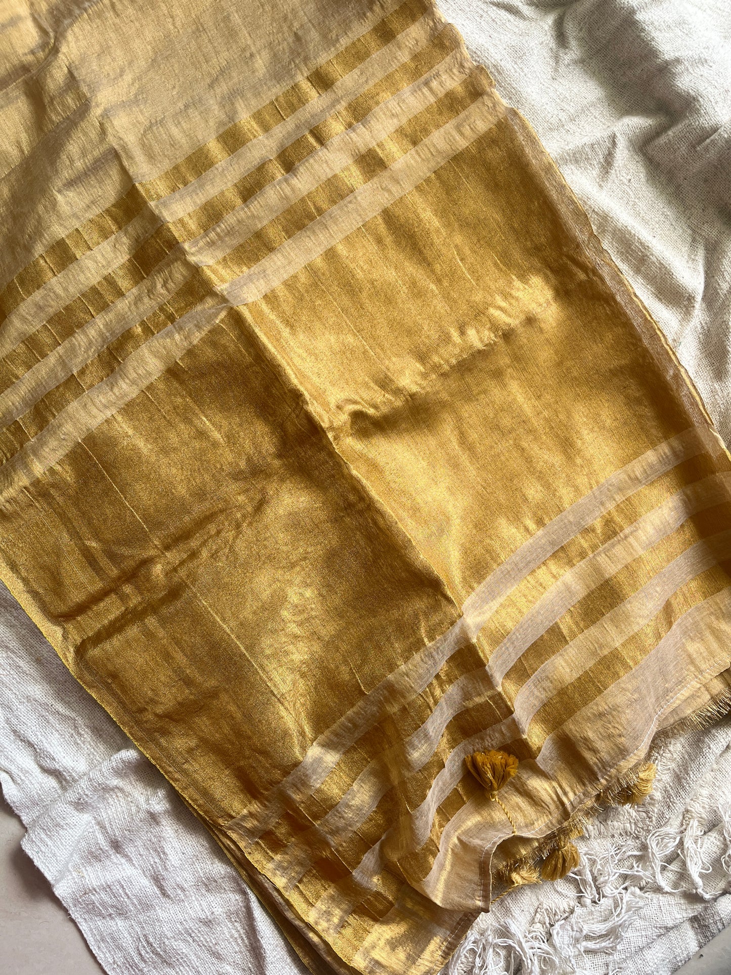 Swarna Golden Tissue Saree